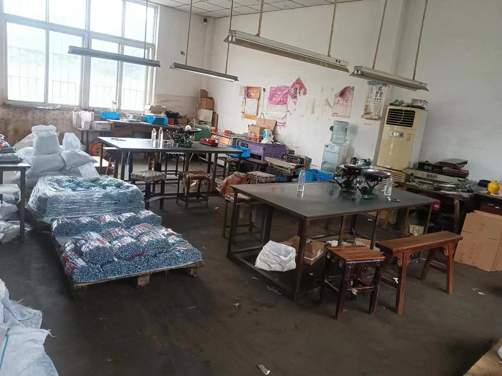 Hangzhou Zhenrong Import and Export Co., Ltd linea di produzione in fabbrica