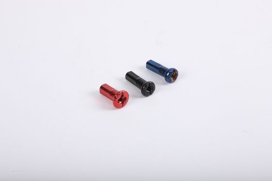Alta resistenza alla trazione Moto Spokes e capezzoli Colore Titano
